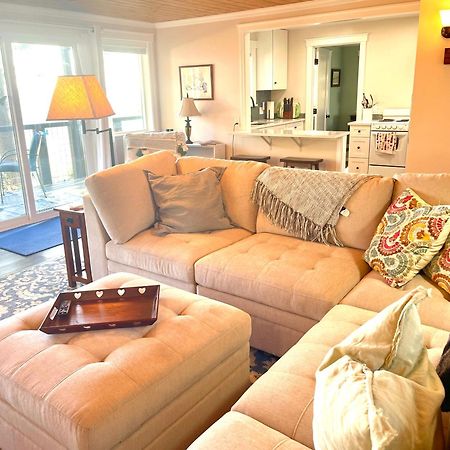 Puget Sound Chic Romantic Cottage With Private Beach Access & Gated Entry Port Ludlow Exteriér fotografie